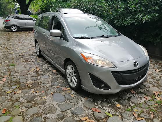 Mazda 5 • 2012 • 117,500 km 1