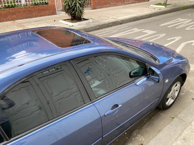 Mazda 6 • 2004 • 299,000 km 3