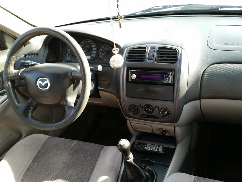 Mazda 121 • 2003 • 145,000 km 6