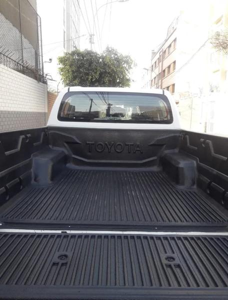 Toyota Hilux • 2016 • 62,000 km 5