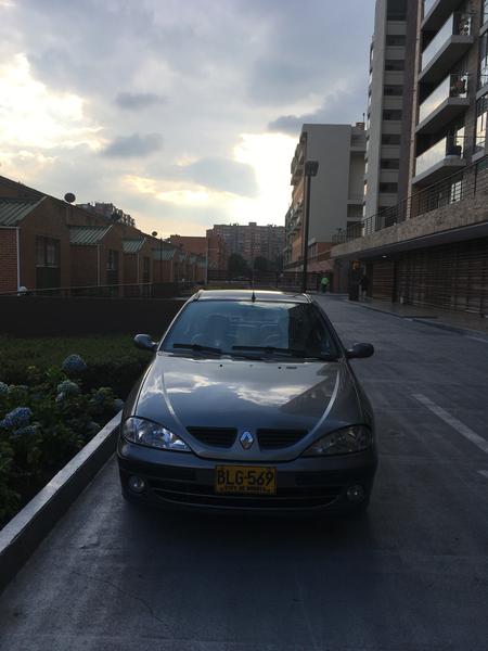 Renault Mégane • 2001 • 150,000 km 13