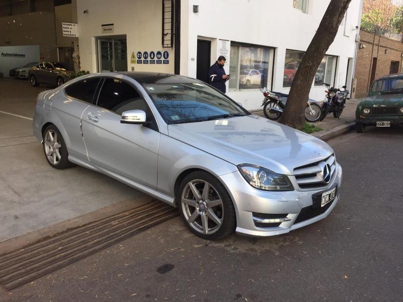 Mercedes-Benz C Sportcoupé • 2014 • 92,000 km 3