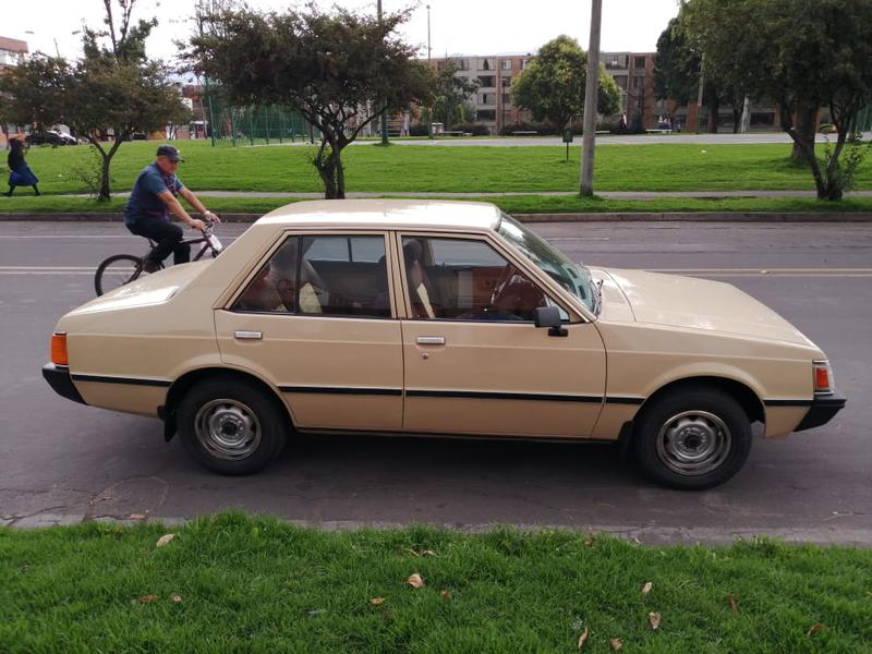 Mitsubishi Lancer • 1981 • 118,000 km 2