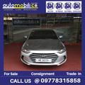 Hyundai Elantra • 2017 • 18,476 km 4