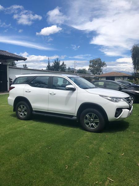Toyota Fortuner • 2017 • 50,500 km 3