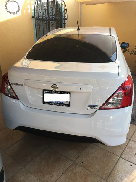 Nissan Versa sense • 2016 • 90,000 km 2