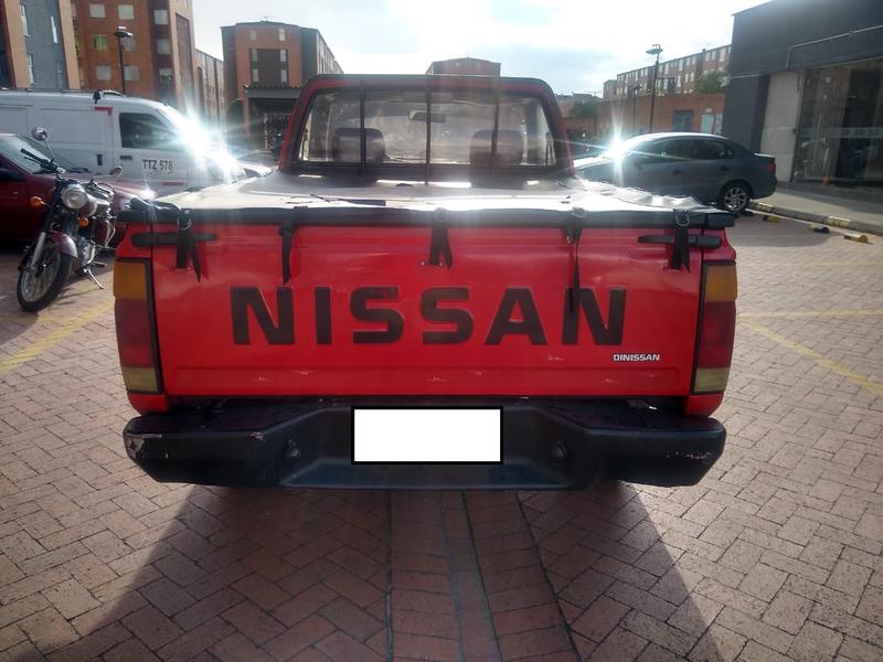 Nissan Np300 • 1995 • 342,000 km 10