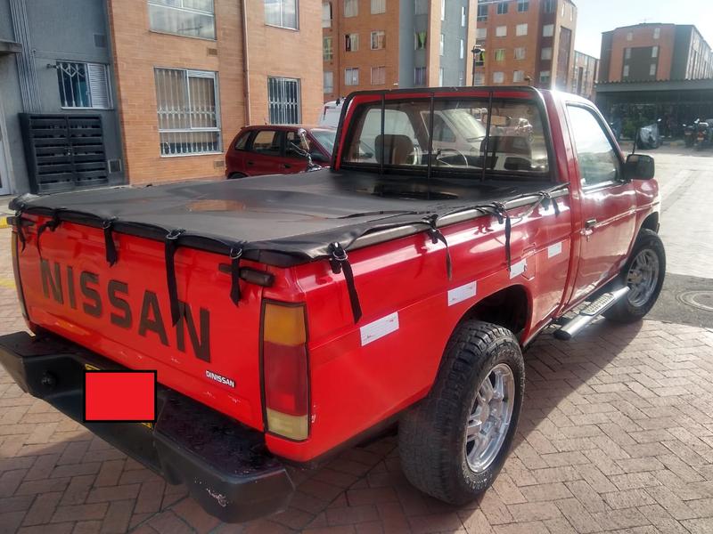 Nissan Np300 • 1995 • 342,000 km 3