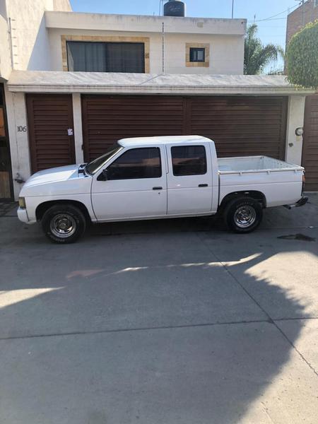 Nissan Pickup • 2004 • 145 km 5