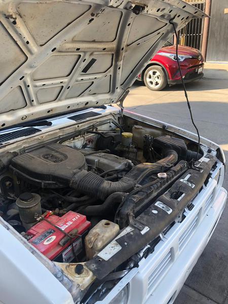 Nissan Pickup • 2004 • 145 km 12