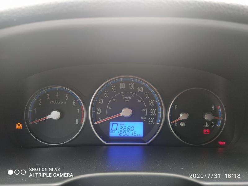 Hyundai Santa Fe • 2010 • 120,000 km 12