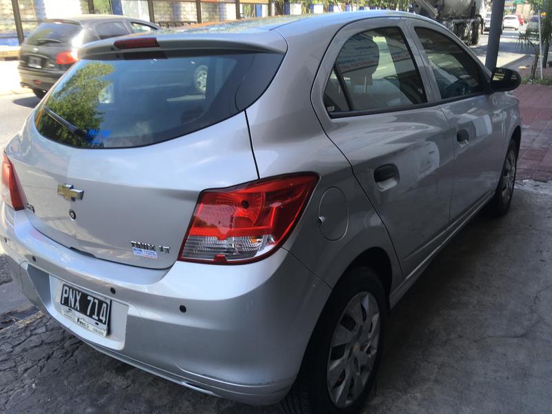 Chevrolet Onix • 2016 • 97,000 km 6