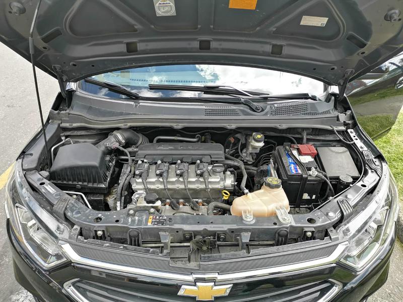 Chevrolet Onix • 2017 • 22,000 km 4