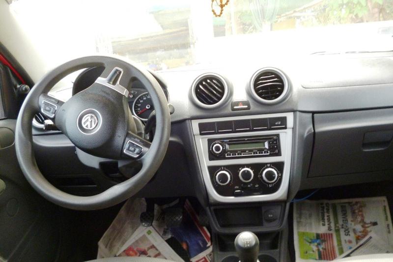 Volkswagen Gol • 2010 • 79,000 km 3