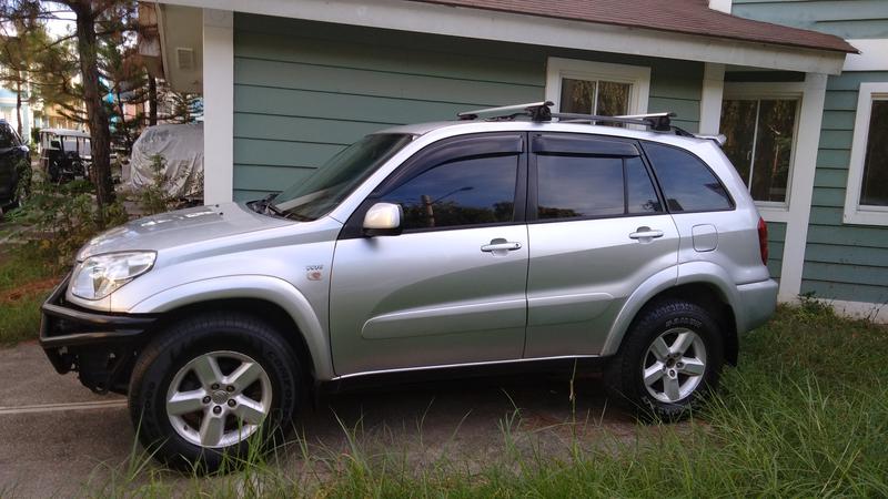 Toyota RAV4 • 2005 • 200,000 km 5