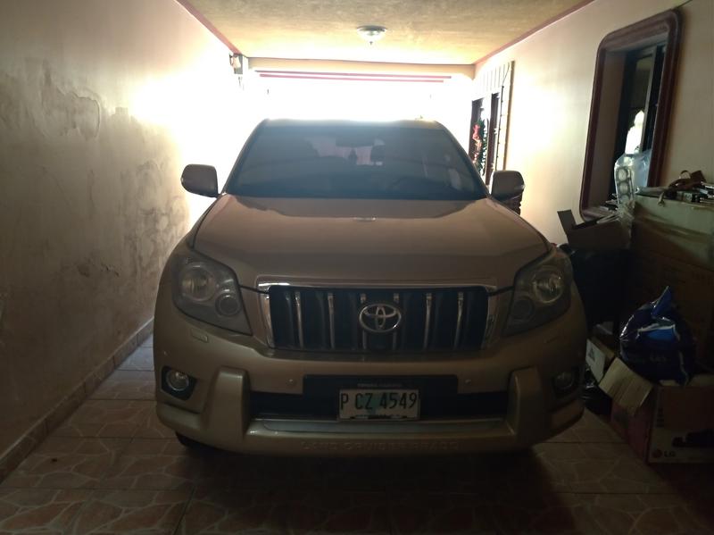 Toyota Land Cruiser • 2011 • 67,300 km 2