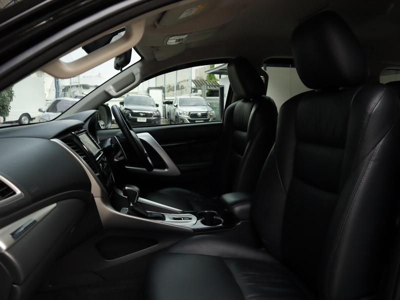 Mitsubishi Pajero • 2016 • 166,001 km 12