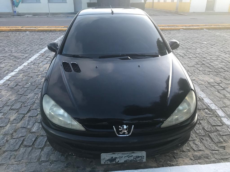 Peugeot 206 • 2003 • 135,000 km 3