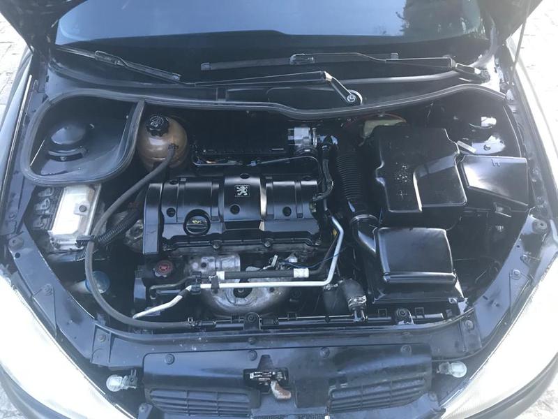 Peugeot 206 • 2003 • 135,000 km 4