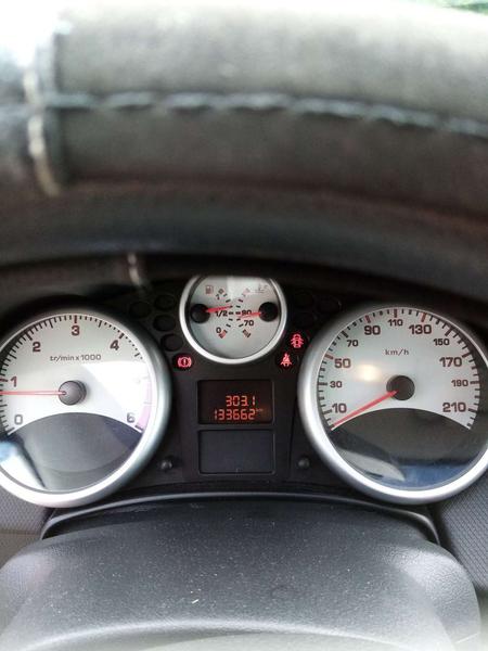 Peugeot 207 • 2010 • 133,662 km 1