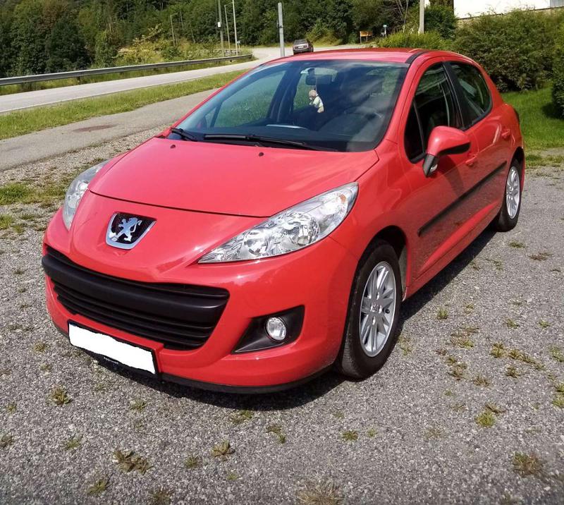 Peugeot 207 • 2010 • 133,662 km 5