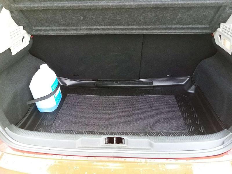 Peugeot 207 • 2010 • 133,662 km 2