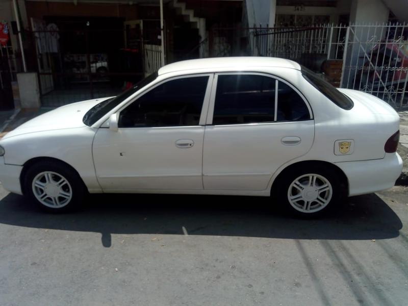 Hyundai Accent • 1998 • 356,000 km 6