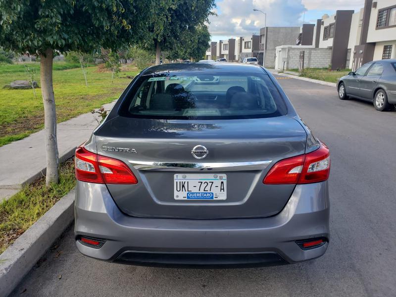 Nissan Sentra • 2017 • 76,800 km 1