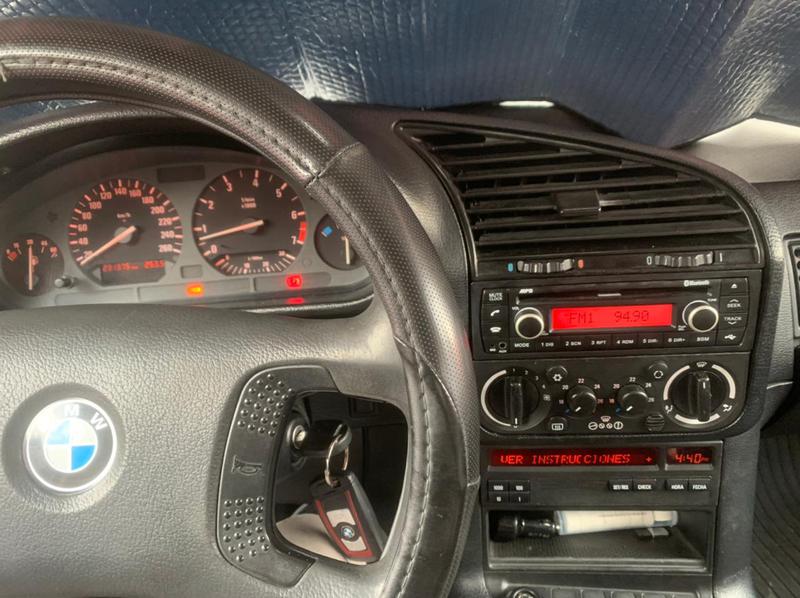 BMW M3 • 1992 • 233,000 km 6