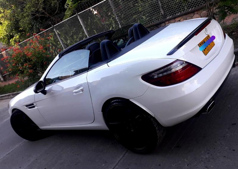 Mercedes-Benz SLK • 2015 • 29,130 km 6