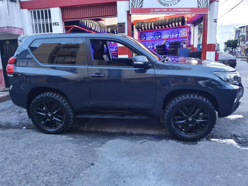 Toyota MR2 • 2013 • 106,000 km 5