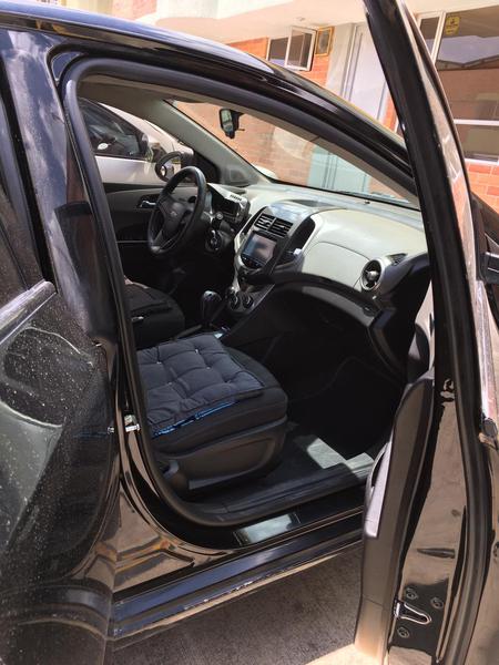 Chevrolet 1500 • 2015 • 52,645 km 3