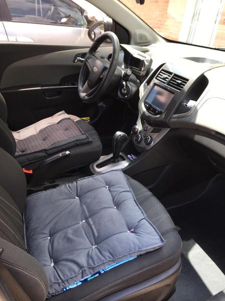 Chevrolet 1500 • 2015 • 52,645 km 4