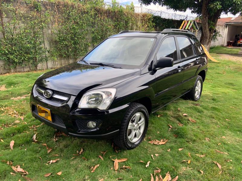 Kia Sportage • 2010 • 94,348 km 3