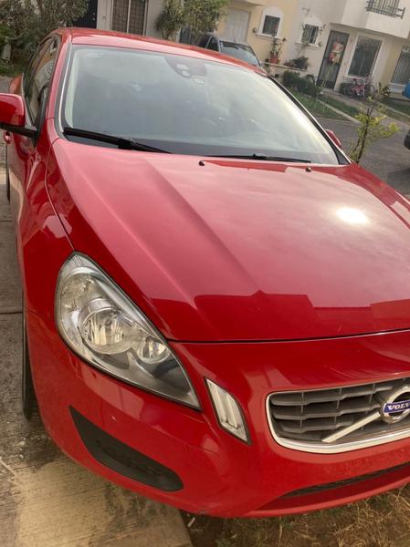 Volvo S60 • 2011 • 91,000 km 7