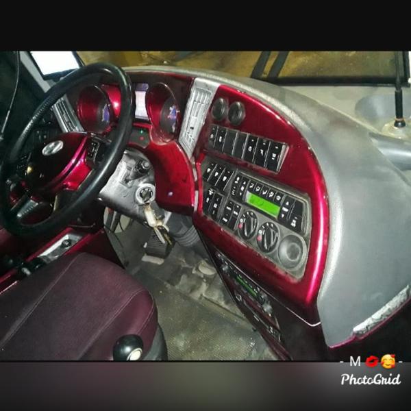 Hyundai Accent • 2011 • 580 km 4