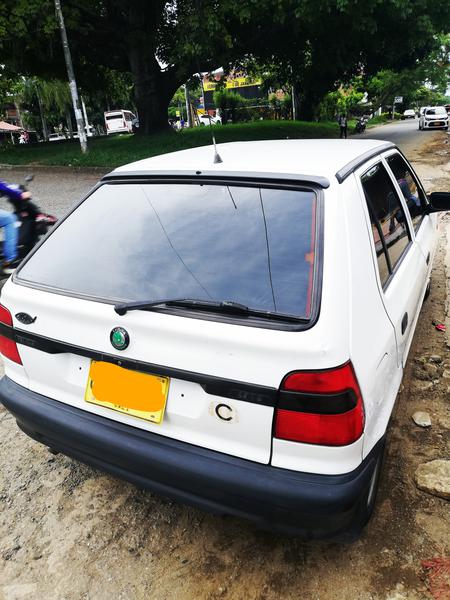 Škoda Felicia • 1998 • 165,000 km 5