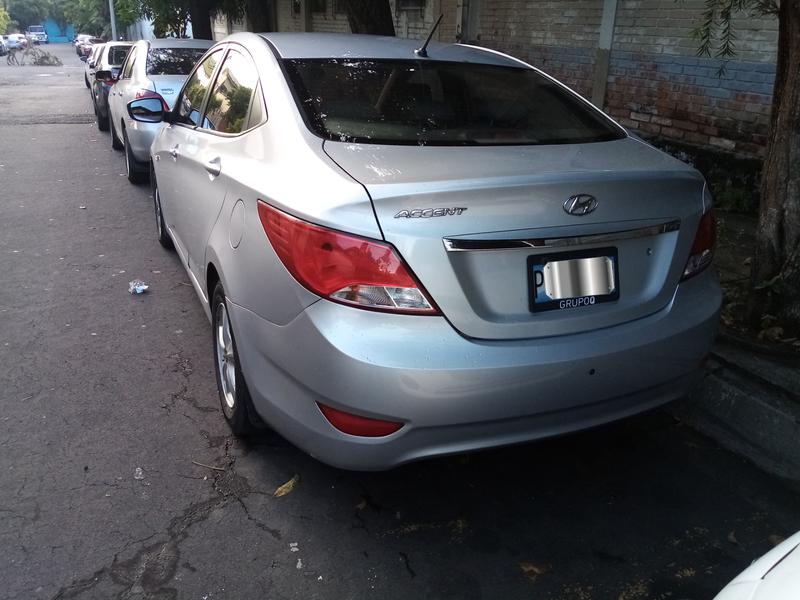 Hyundai  • 2015 • 150,000 km 5