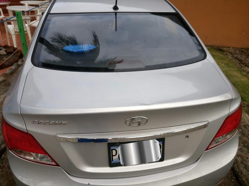 Hyundai  • 2015 • 150,000 km 6