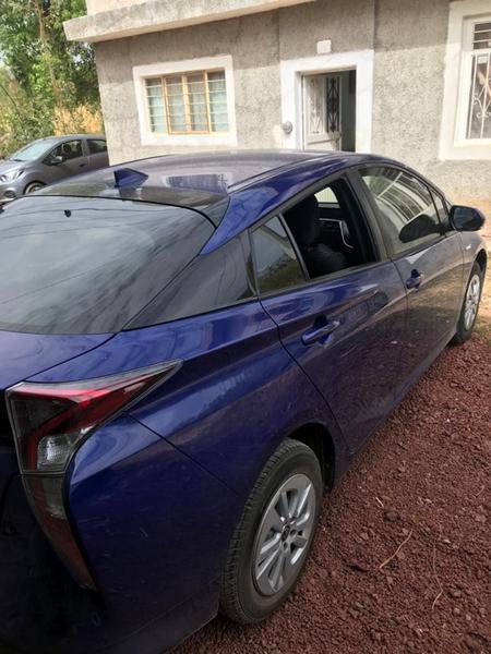 Toyota Prius • 2018 • 35,000 km 4