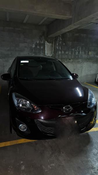 Mazda 2 • 2013 • 125,000 km 1