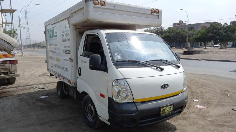 Hyundai H200 • 2009 • 20,261 km 3
