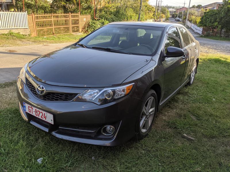 Toyota Camry • 2014 • 102,000 km 4