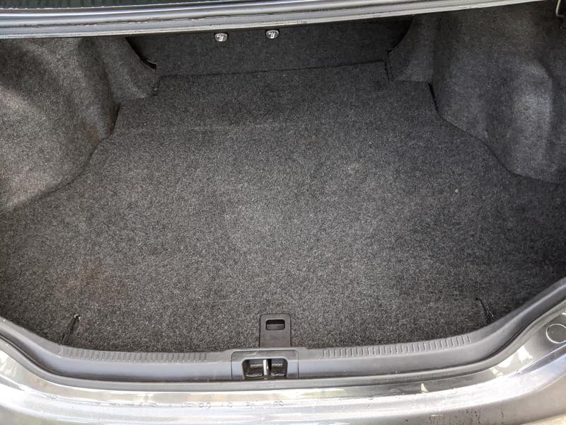 Toyota Camry • 2014 • 102,000 km 5