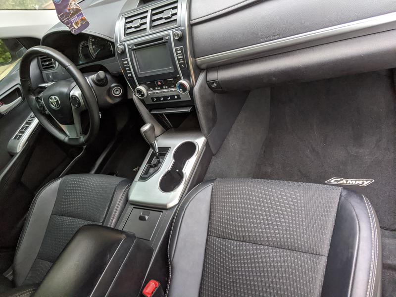 Toyota Camry • 2014 • 102,000 km 9