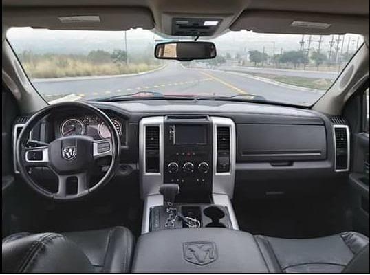 Dodge RAM • 2011 • 345,000 km 6