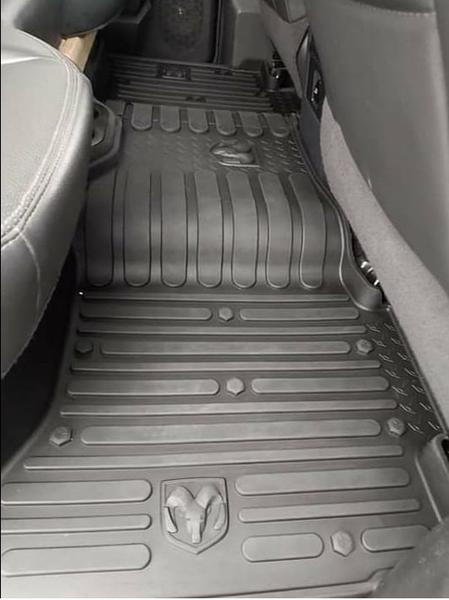 Dodge RAM • 2011 • 345,000 km 4