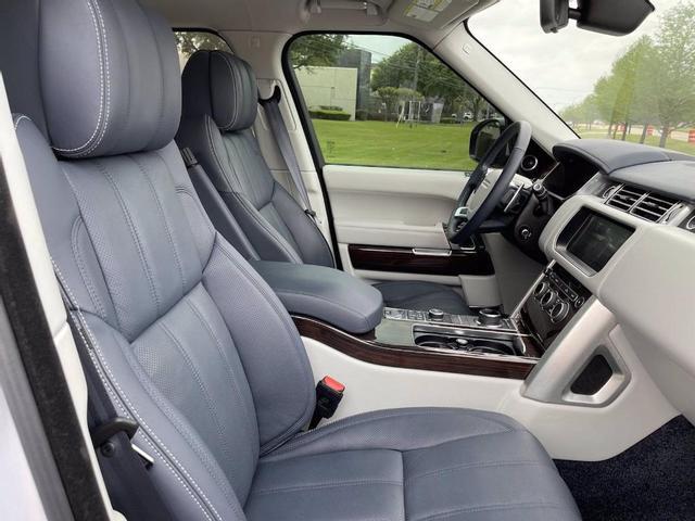 Land Rover Range Rover • 2017 • 4,262 km 3