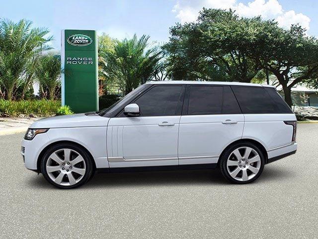 Land Rover Range Rover • 2017 • 4,262 km 4