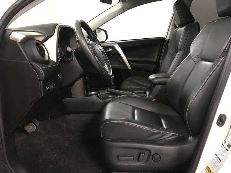 Toyota RAV4 • 2015 • 483,928 km 3